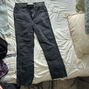 Black cutoff #zara jeans, size 4!
